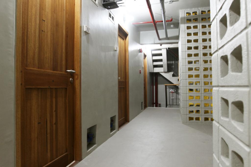 Brblock Boutique And Residences Makati City Kültér fotó