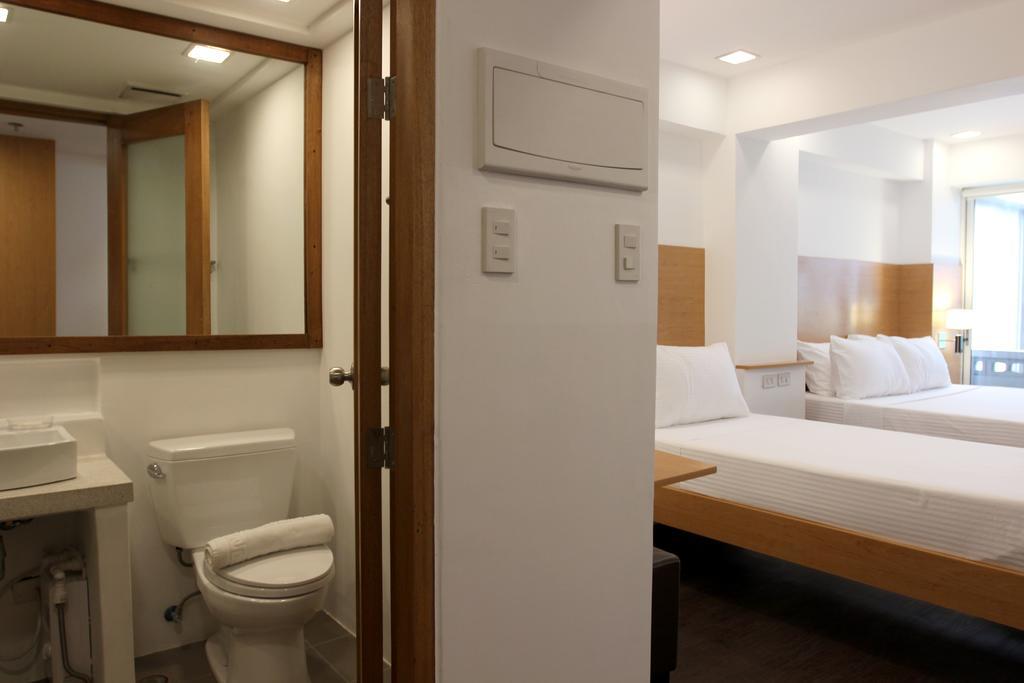 Brblock Boutique And Residences Makati City Szoba fotó