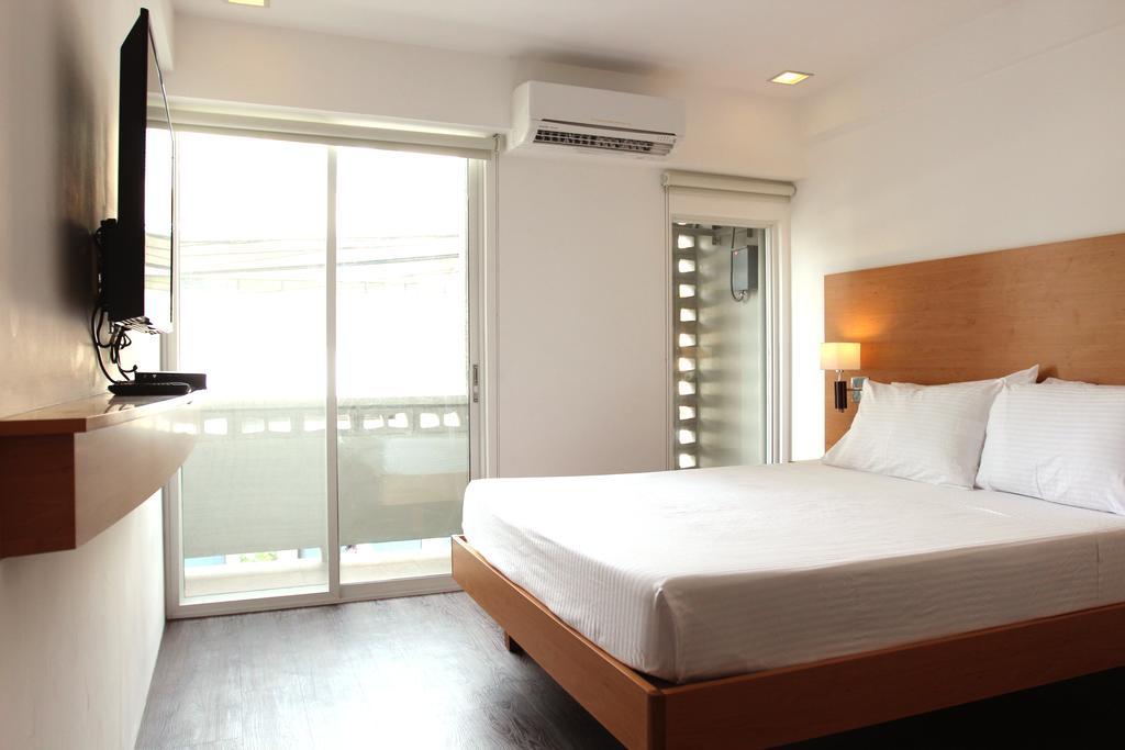 Brblock Boutique And Residences Makati City Szoba fotó