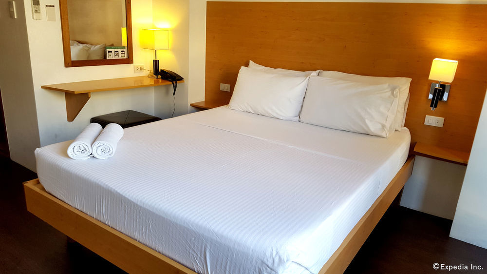 Brblock Boutique And Residences Makati City Kültér fotó